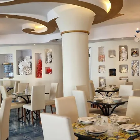 Otel La Conca Azzurra Conca dei Marini