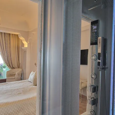 La Conca Azzurra Otel 4*