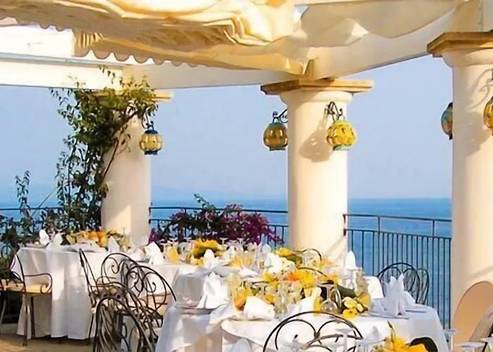 La Conca Azzurra Hotel 4*