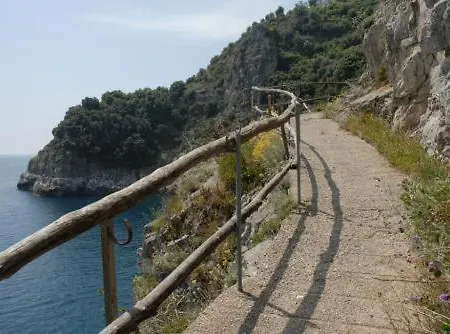 La Conca Azzurra Hotel 4*