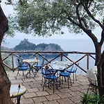 La Conca Azzurra Hotel 4*