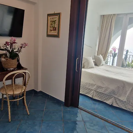 La Conca Azzurra Hotel 4*